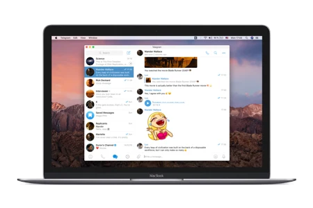 Installation de Telegram pour macOS sur un MacBook